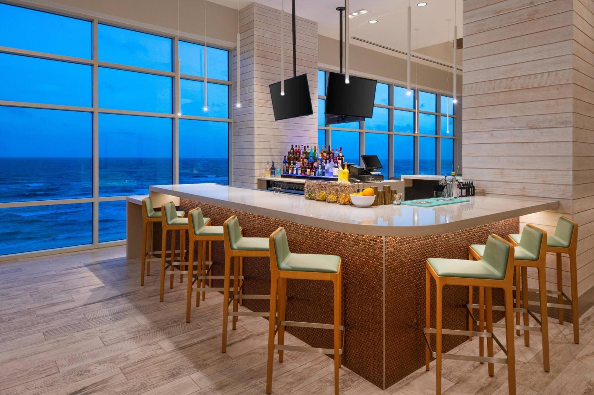Springhill Suites By Marriott Panama City Beach Beachfront Buitenkant foto